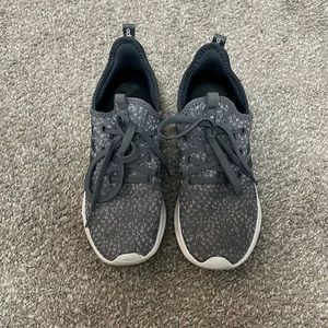 Adidas size 8.5 cloud foam tennis shoes